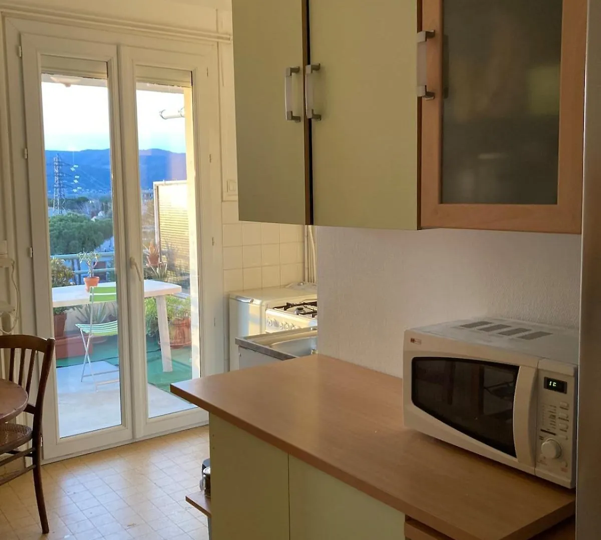 Grand Appartement Lumineux Avec Vue Sur L'Ardeche Montélimar